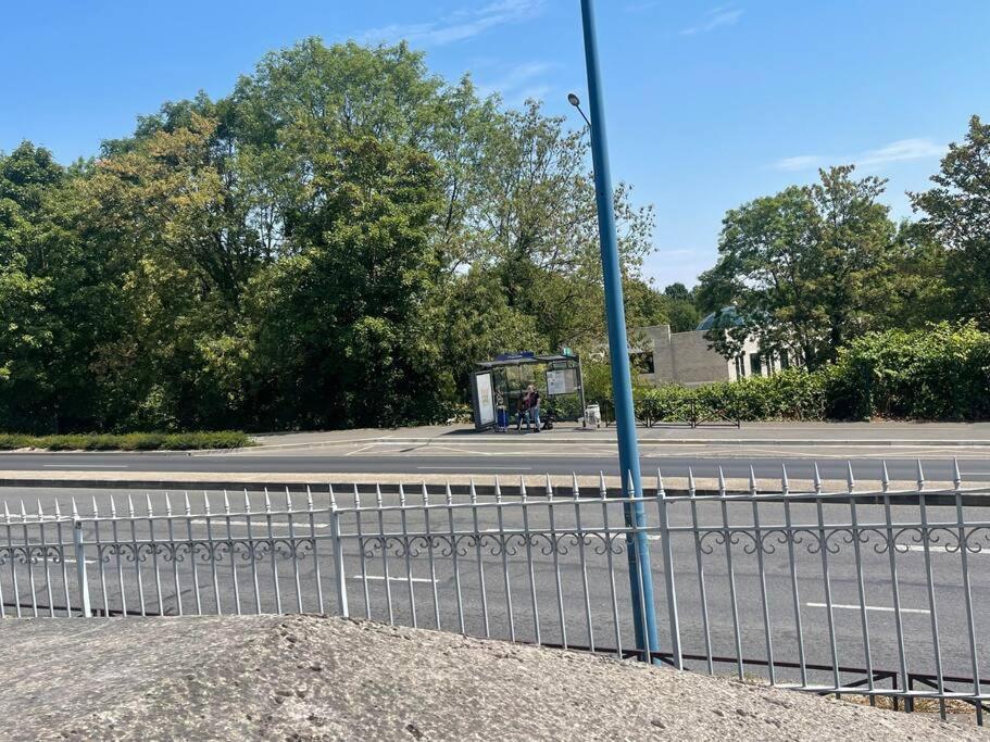 F3 Entier J - Proche Roissy-Villepinte-Paris Вилиер-ле-Бел Екстериор снимка